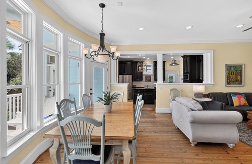 East Beach House | Large Luxury Home with Pool!
