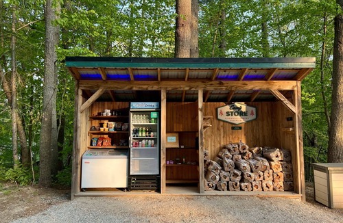 Freeport Cabin | Large, luxurious geodesic dome - 09