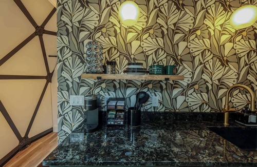 Freeport Cabin | Large, luxurious geodesic dome - 06