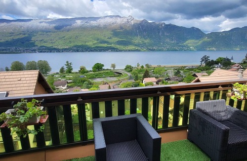 Tresserve Apartment | Large luxury apartment on Lac du Bourget