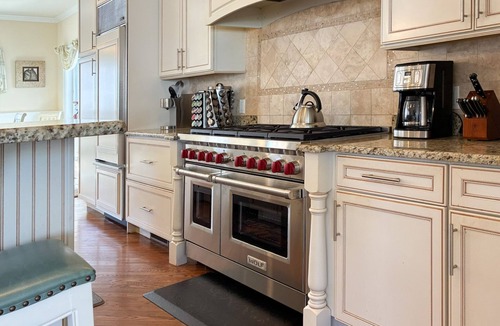 A-Zone House | Large Luxury Beach Home-8 Bedrooms, 8 Full Baths, Pool, Elevator & Rooftop Deck!