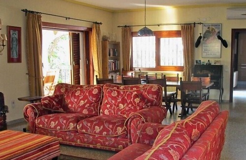 Paterna Villa | Large Luxury Family Home With Private Tennis Court And Swimming Pool