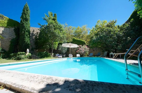 Aigues-Vives House | Large Mansion with Swimming Pool in a Pretty Village