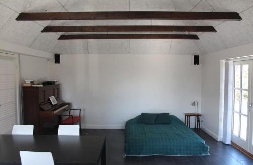 Tommerup House | Large modern family room - “Arnely”