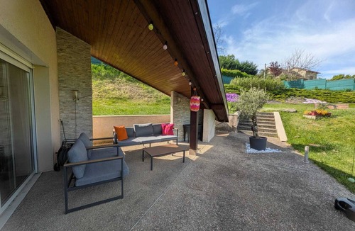 Brie-et-Angonnes House | Large modern house at the foot of the mountains with swimming pool and 2 Siberian cats