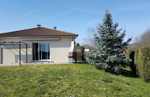 Beaune-les-Mines Villa | LARGE MODERN VILLA