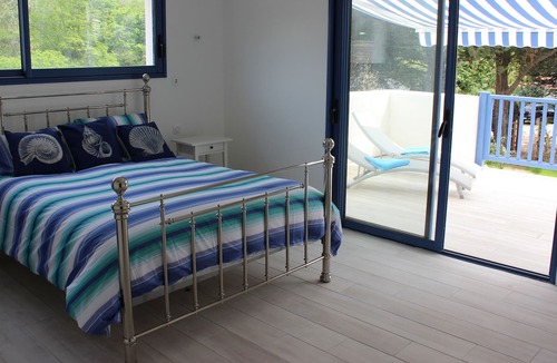 Longeville-sur-Mer Villa | Large New Villa. High speciifcation. Sleeps up to 10. Beach 75 metres away