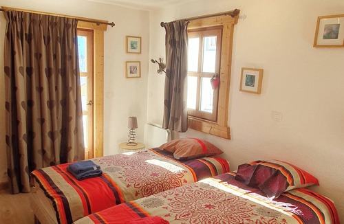 Flaine Ski Chalet | Large Norwegian chalet