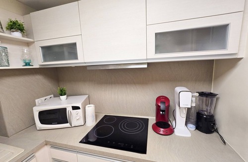 Greoux-les-Bains Apartment | Large one-bedroom apartment - 2 people - elevator - terrace - parking