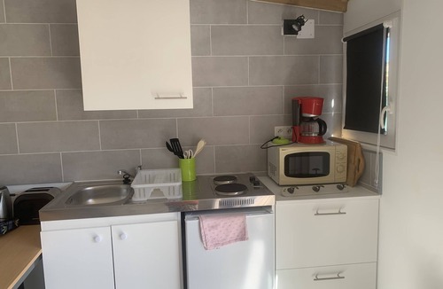 Saint-Andre Apartment | Large one roomed cottage close to Mediterranean with pool