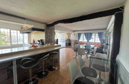 Biot Villa | Large Panoramic Villa Retreat