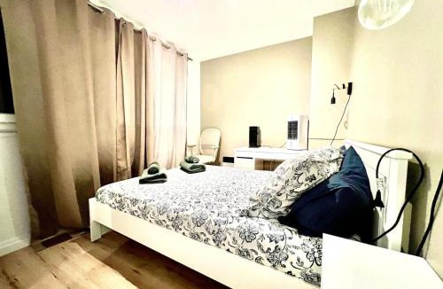 Sevran Apartment | Large - Paris, DisneyLand, Villepinte Expo, CDG
