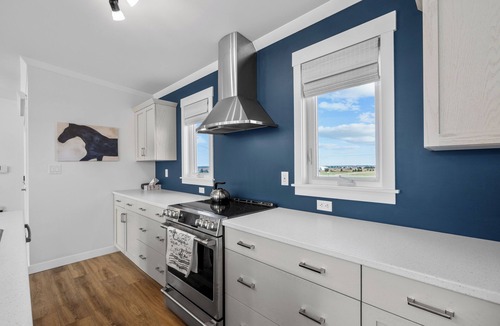 Kensington House | Large PEI Home with Bunk Room, Two Kitchens & Relaxing Outdoor Deck