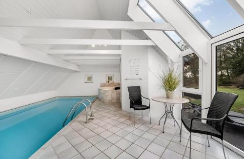 Klegod Strand House | Large Pool House With 6 Person Outdoor Spa 1015