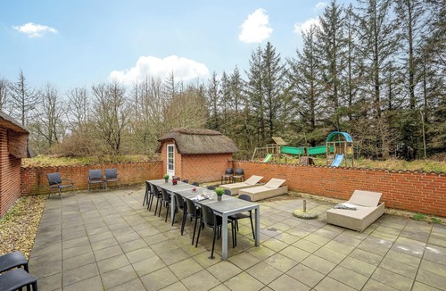 Husby Cottage | Large pool house with beach volleyball - 2000