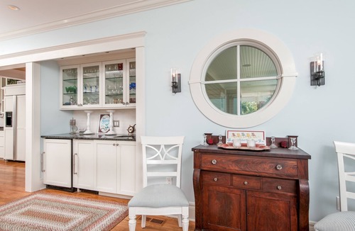 South Haven House | Large Private Beach on Coveted Golden Mile!