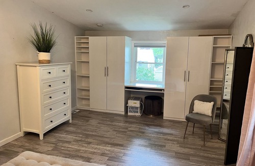 Malden House | Large private home, 15 min to Boston, Parking, Large yard