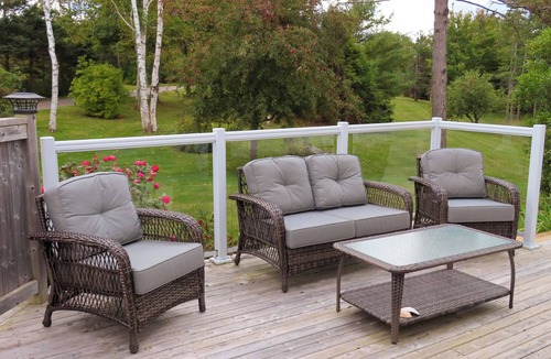 Stanley Bridge House | Large Private Riverfront in Stanley Bridge, centrally located 4 bdrm, 3.5 ba