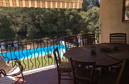 Charleval House | Large Provencal villa in the heart of Provence with garden and swimming pool