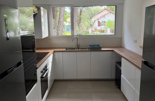 Saint-Brevin-les-Pins House | Large, quiet house 100m from Ermitage beach in St Brévin l'océan.