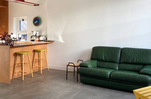 Old Town Apartment | large quiet and bright studio in the cathedral district