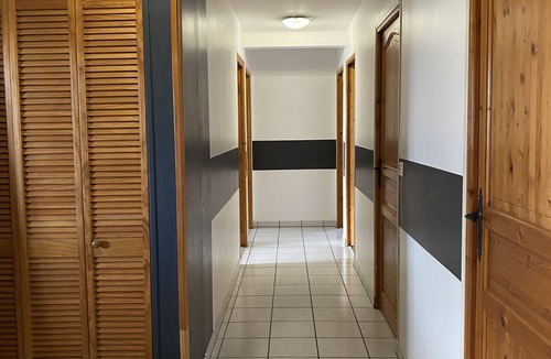 Auzon Communaute House | Large recent house with view