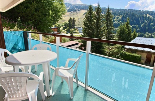 Chamrousse Apartment | Large renovated studio, 4 people, pets allowed