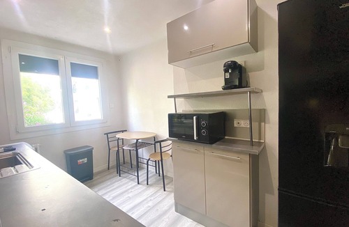 Lemasson Apartment | Large renovated T5 Tramway Shops 5' downtown