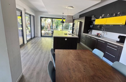 Boisseron House | Large renovated villa ideal for a family, in a quiet location between sea and town