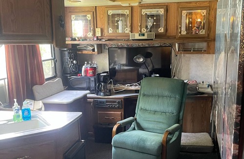 Hitchcock House | Large RV with gated parking
