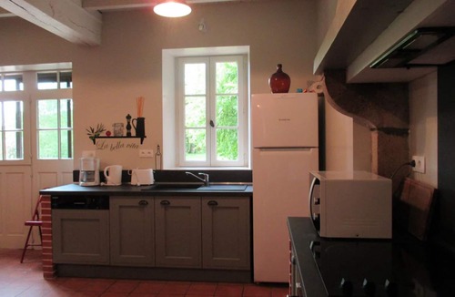 Marcillat-en-Combraille Cottage | Large stone house with enclosed garden, pets allowed