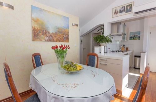 Stobrec Apartment | Large sea view apartment in Stobreč