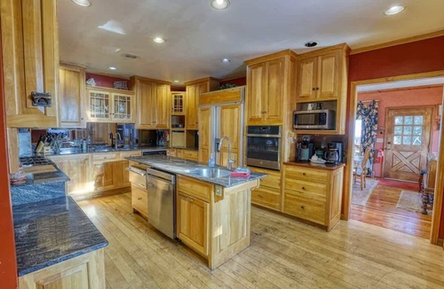 Ellicottville House | Large Ski Home + Seasonal Pool & Year-Round Hot Tub