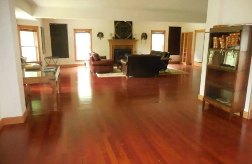 Nahant House | Large spacious 6 bedroom house