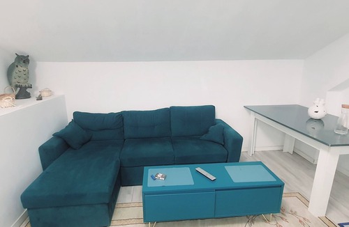 La Ricamarie Apartment | Large, spacious bedroom