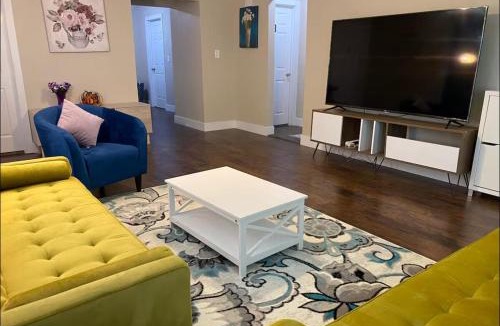 Madera Apartment | Large spacious home 6BD 3BA