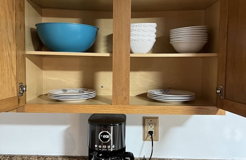 Exton House | Large Spacious Rancher on backroads with nature.