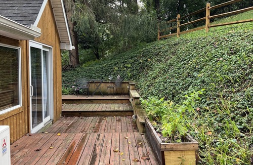 Exton House | Large Spacious Rancher on backroads with nature.