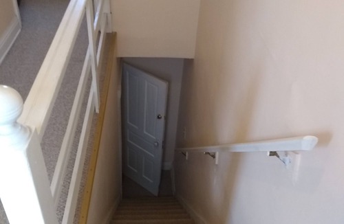 Harrisburg House | Large Sparkling Attic Unit w Private Bath