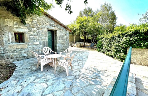 Joyeuse Cottage | Large stone cottage, swimming pools, playgrounds, tennis courts