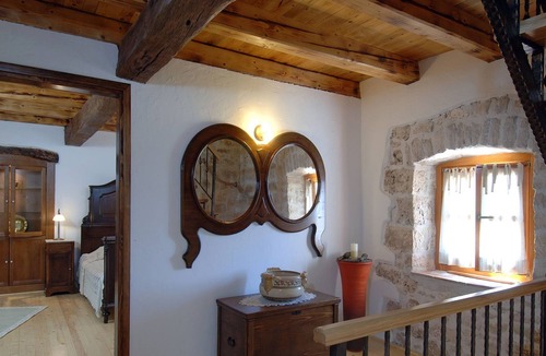 Strpacici Villa | Large stone house with garden, private pool