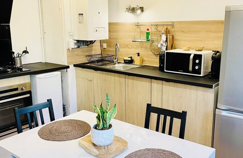 Auxerre Apartment | Large studio Ô Joie downtown