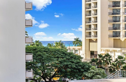 Waikiki Condo | Large Studio - 2 Decks - 2 Short Blocks From Beach - #703-A
