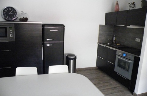 Peone Apartment | Large studio 40m2 resort center Valberg