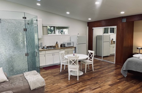 Los Gatos Apartment | Large Studio, Access to a Pond & Wild Trails at Redwood Retreat