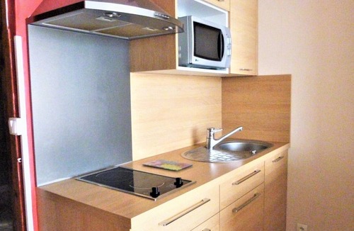 Les Angles Apartment | Large studio cabin, ski slopes, 5 people, parking, WIFI