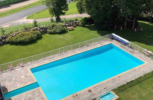 La Cure Apartment | Large studio for 4 with pool access in Les Rousses