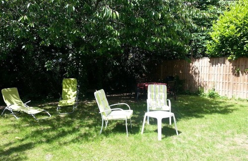 Maurepas Apartment | Large studio in an urban cottage - Free and easy sationnement