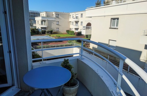 Les Coutures Apartment | Large studio in city center