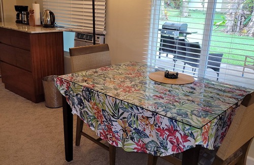 Papaikou Apartment | Large studio-prvt entry-prvt bathroom-option A/C